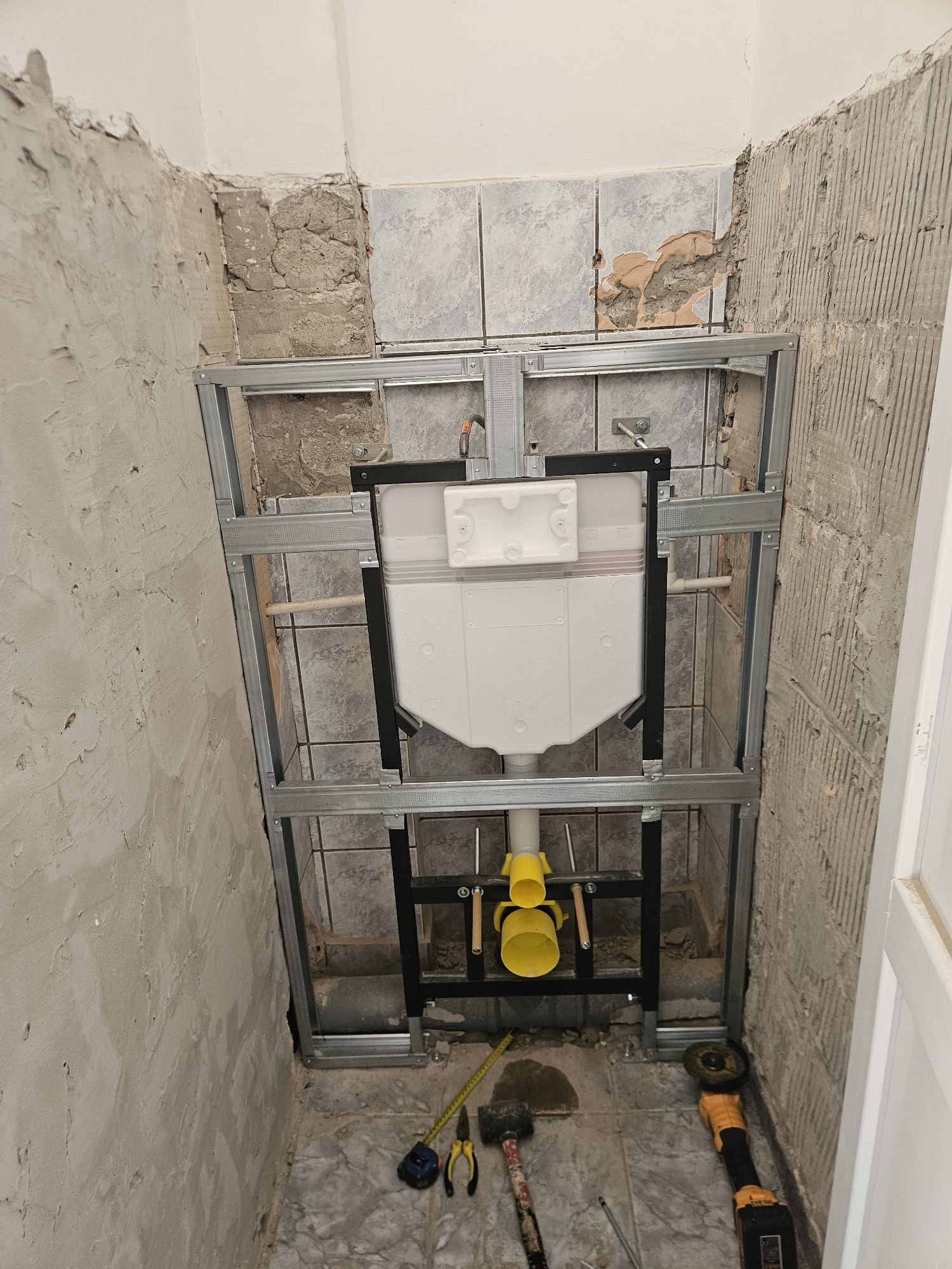 Instalator sanitar - instalatii sanitare Craiova