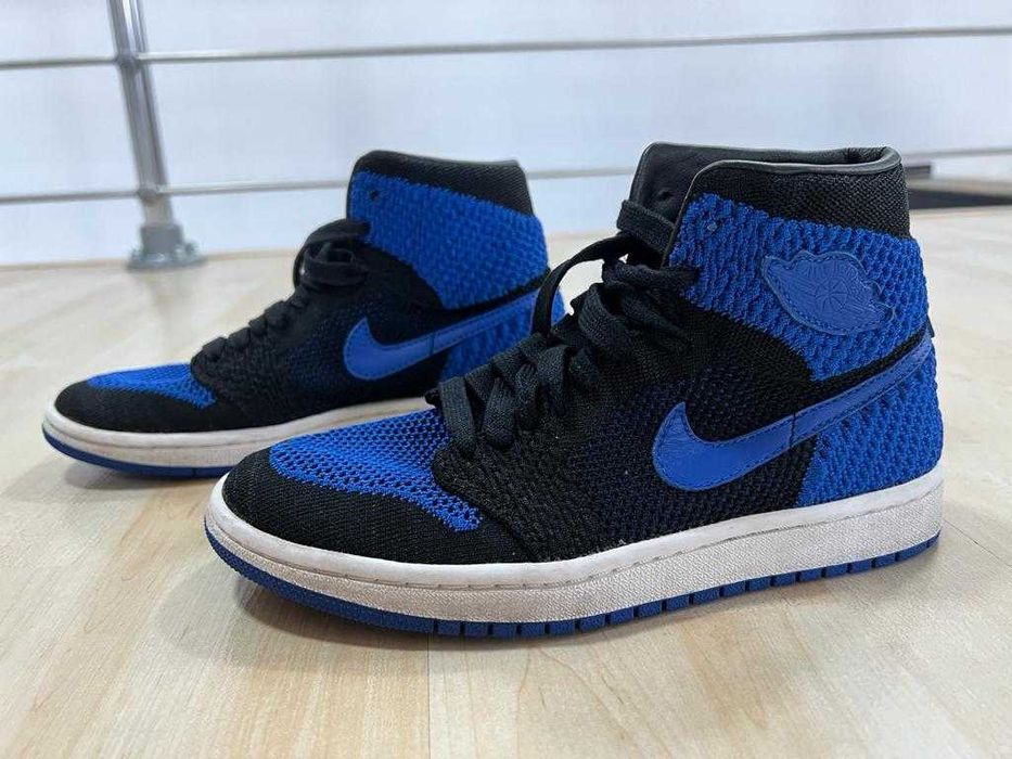Jordan 1 Retro High Flyknit Royal (GS)