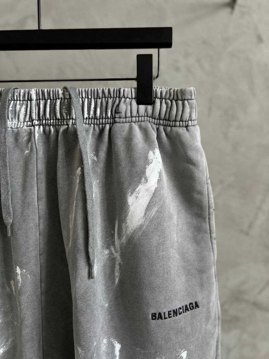 Мъжки къси панталони и тениска Tshirt BALENCIAGA нов модел