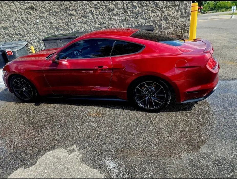 2017 Ford Mustang