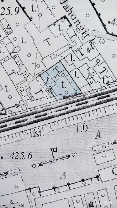 Продаётся участок 2,3 сот Мирабадский район ул Локомотив