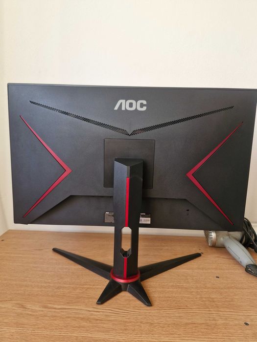 Vand Monitor Gaming AOC.