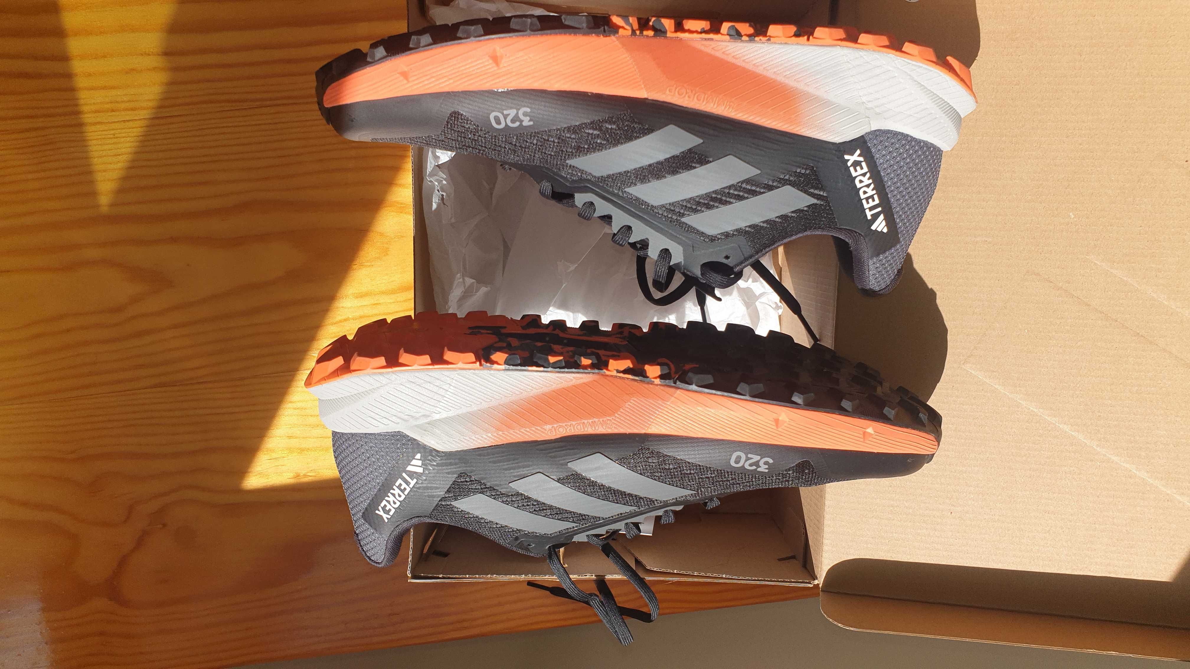 Спортни обувки маратонки Adidas Terrex Agravic Flow 2 нови
