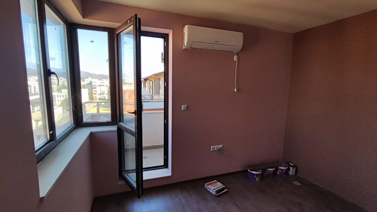 Продава се Тристаен апартамент в Казанлък - 110 кв.м за 1372 €/кв.м - Снимка #6