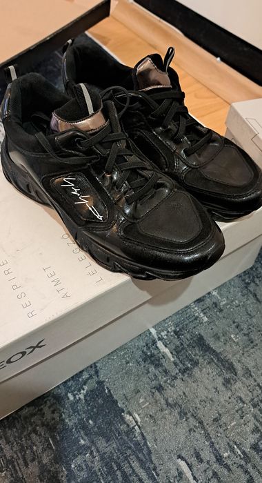 Маратонки лак, много леки и удобни