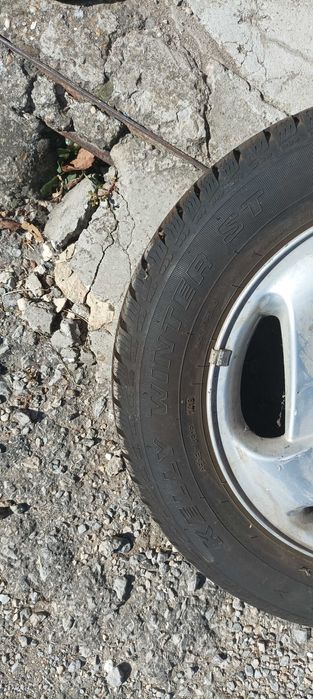 Комплект 4 алуминиеви джанти със зимни гуми