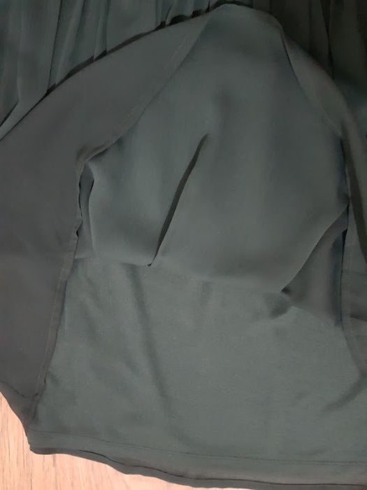 Rochie About You,mar 36,noua doar spalata,culoarea verde inchis