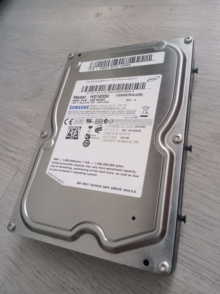 жесткий диск 1TB