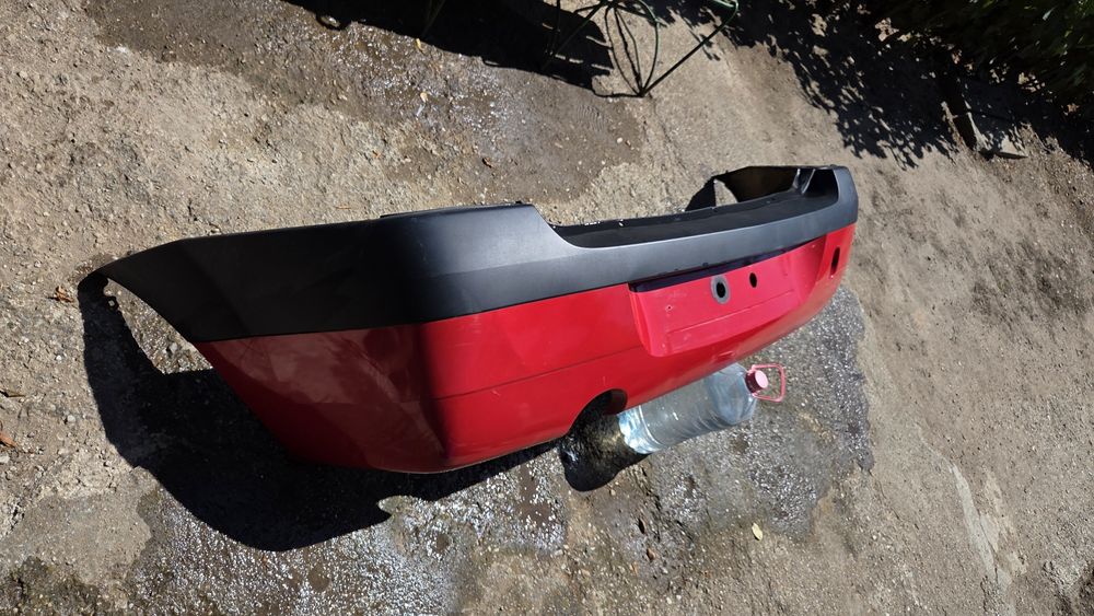 Bară spate Dacia Logan roșu an 2009.