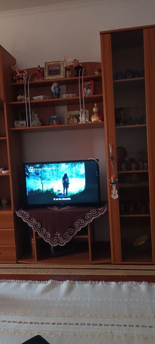 Vând mobilă sufragerie