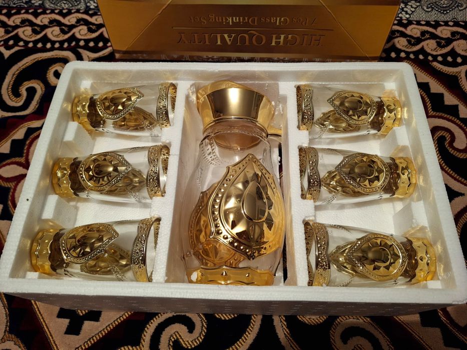 Набор графин со стаканами