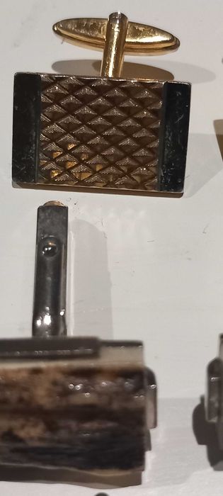 Butoniere ca noi diferite modele