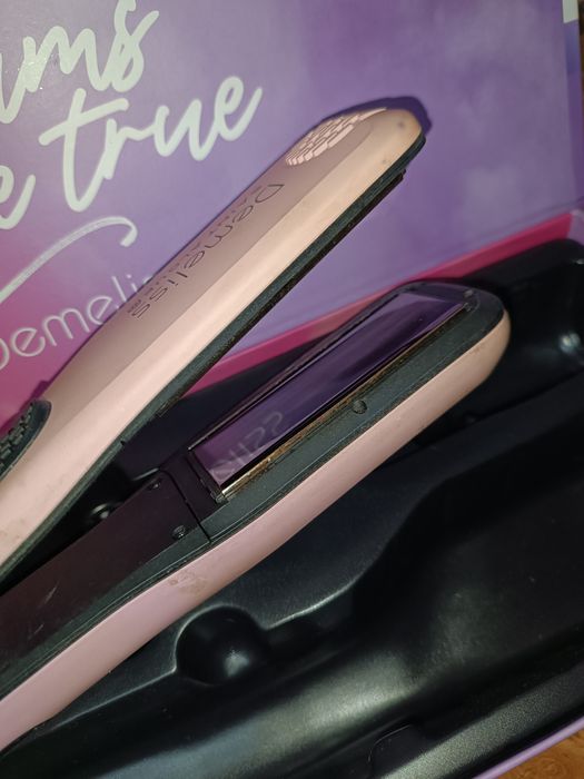 Преса за изправяне на коса Demeliss