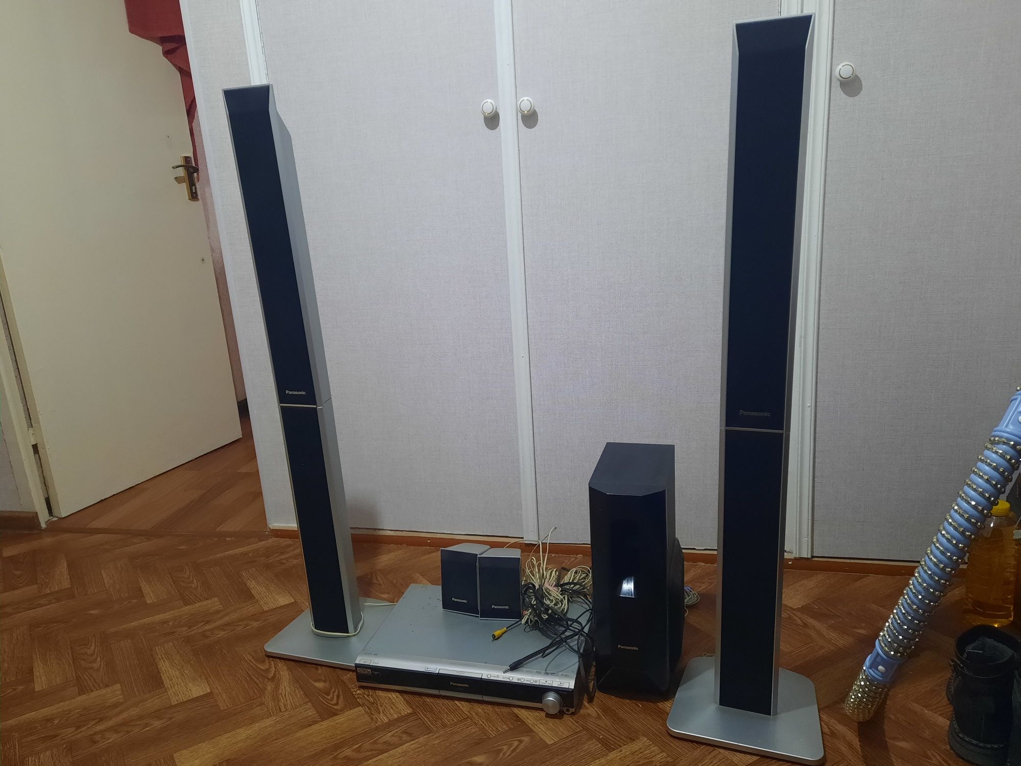 Домашний кинотеатр Panasonic.