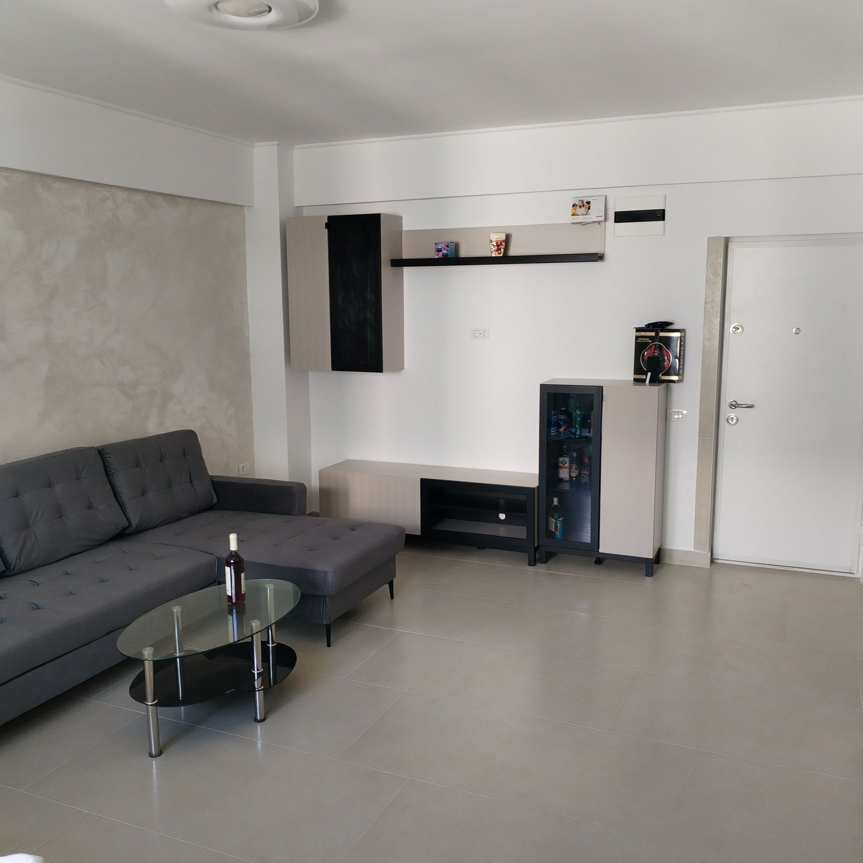 apartament  nou 2 camere liber imediat