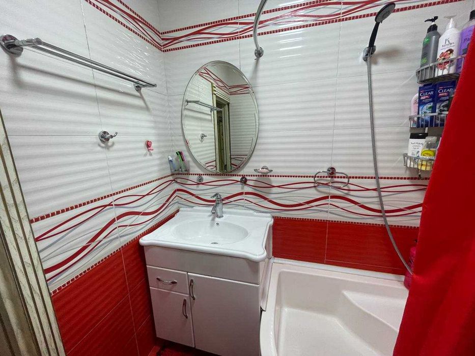 Продается на Тузел 1 4/2/5 91,7кв С ремонтом