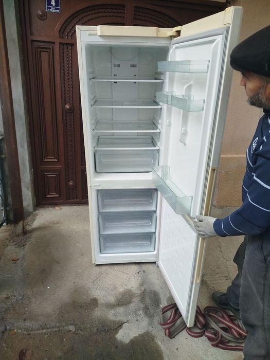 Холодильник samsung