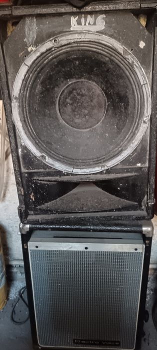 Vând boxe în stare perfecta de funcționare