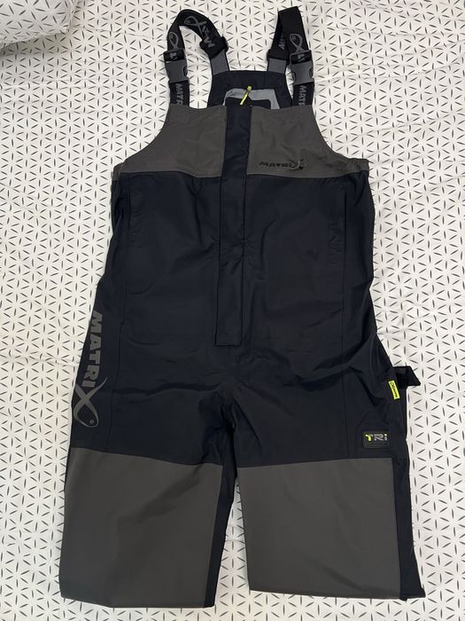 Vand costum pescuit Matrix