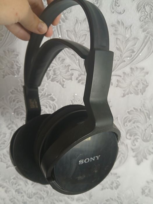 Продам SONY наушники оригинал