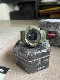 Часовник Casio G-Shock, почти чисто нов смарт часовник GBD-800