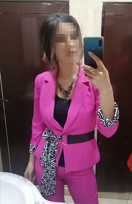 Безумно красивый Брючный костюм с ремнём!