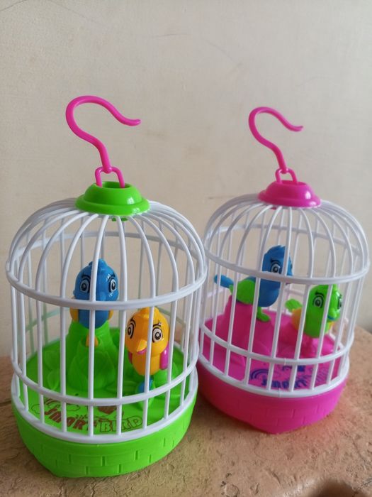 O'yinchoq Qushcha Sotiladi