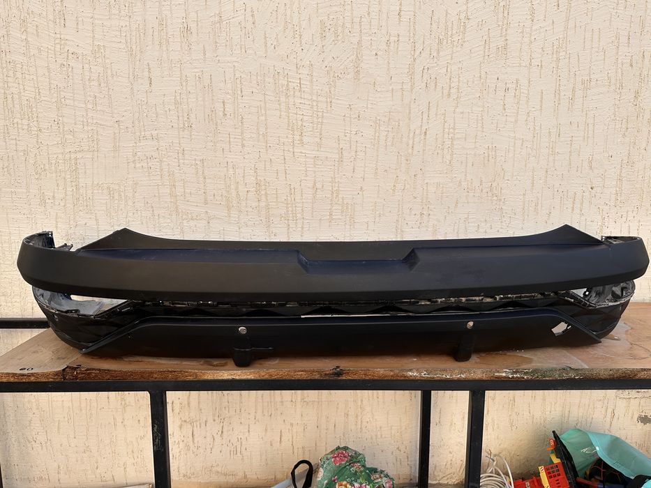 Задний бампер  Hyundai  Tucson NX4 2024 года до рестайлинга. Б/у