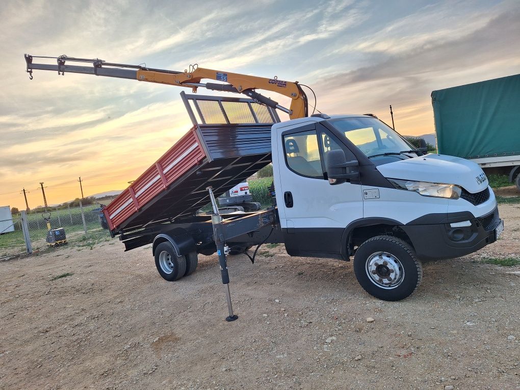 iveco daily 70c15 basculabil și macara