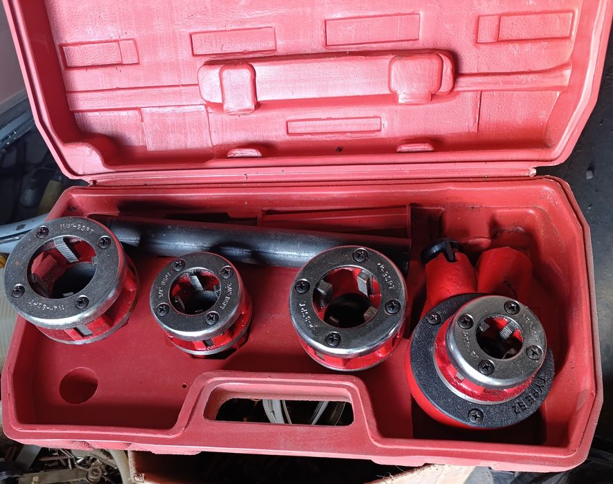 Резьборез продам