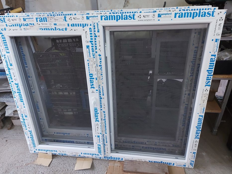Vând trei ferestre PVC noi preț producator