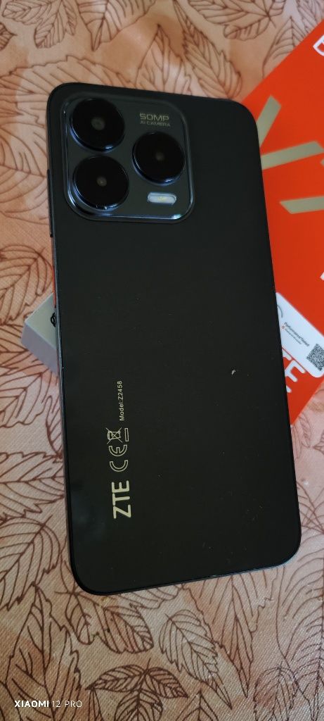 ZTE Blade V70 256 mb