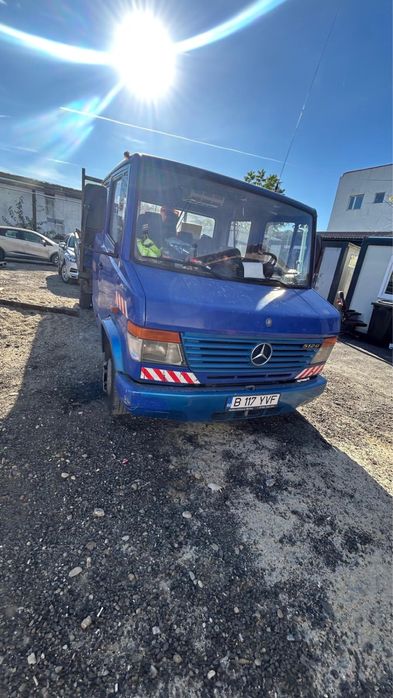 Vario basculabil cu locuri Detarata la 3,5 tone se conduce cu B