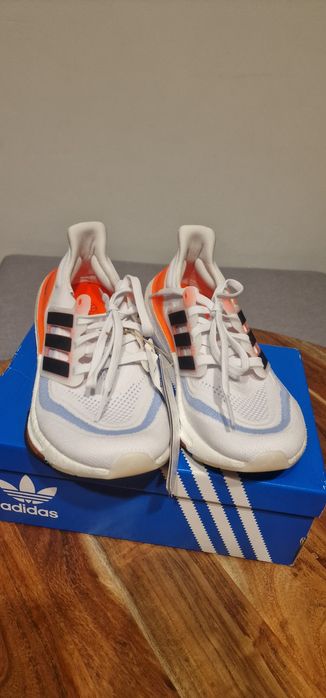 Adidas ultraboost Light W
