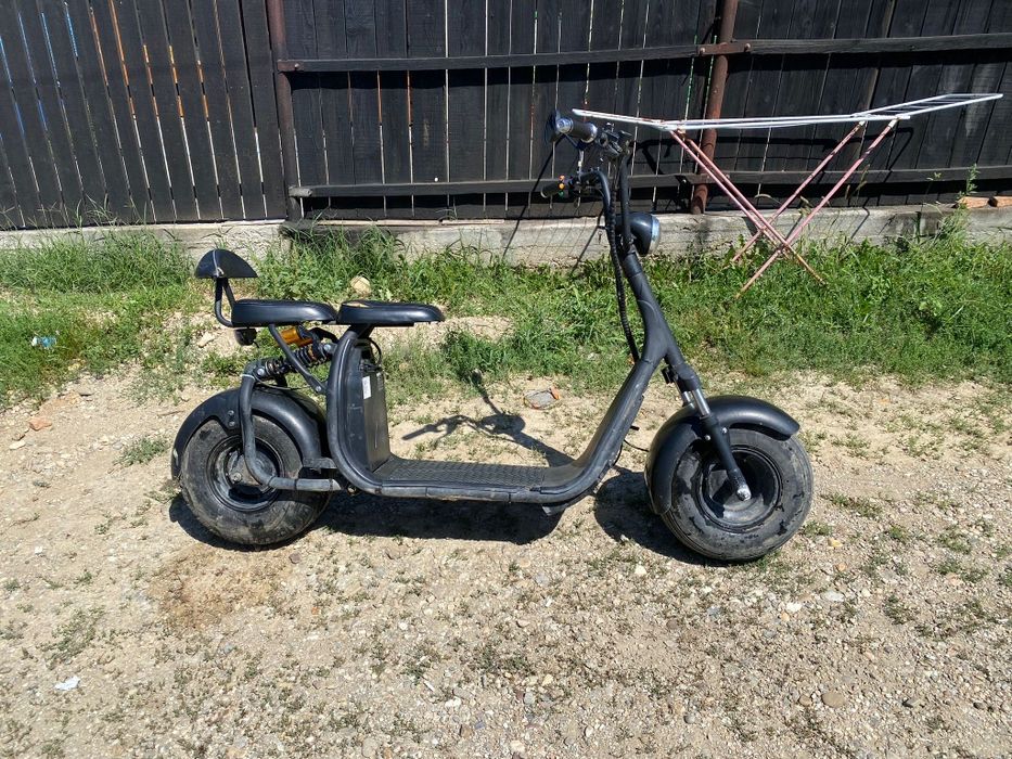 Vând scuter electric