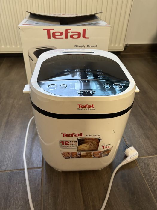 Masina de paine Tefal