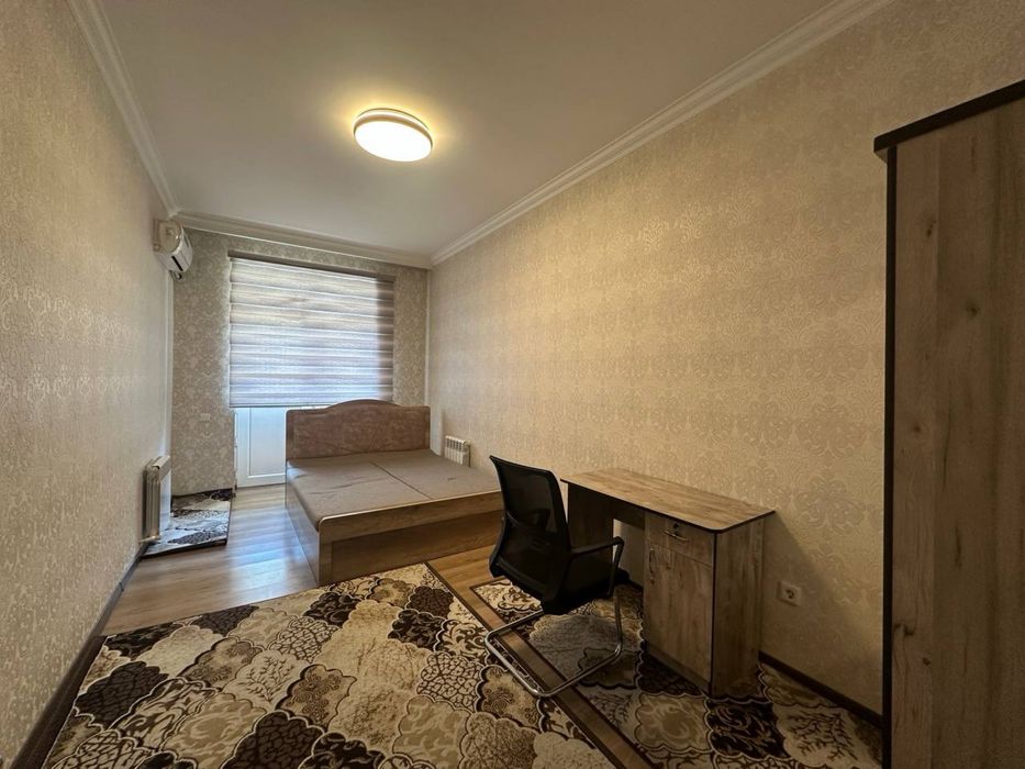 Сдаётся 3-х комнатная. Ц-2, Алайский, Новостройка