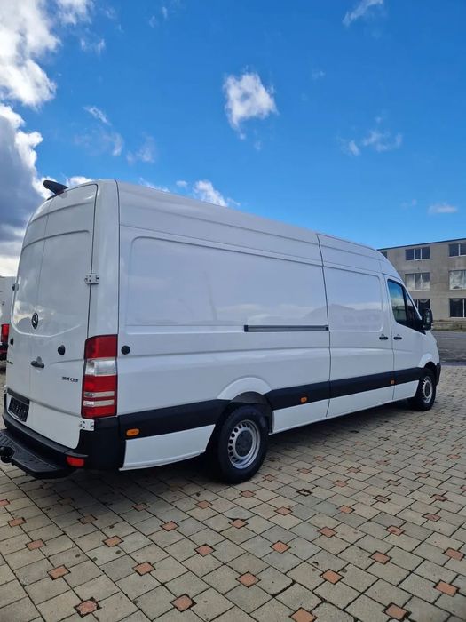 Mercedes-Benz Sprinter 314 CDI MAXI XXL An 2017 Cutie Automată Climă Navigație Mare Scaun pernă aer Pilot automat Cameră video pe marșalier Cârlig de remorcare Mercedes Sprinter 314 CDI MAXI XXL An 2017 Cutie Automată Climă Naviga