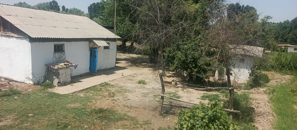 Srochna uy sotladi 60 sotix