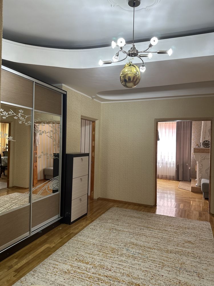 Продам особняк в престижном районе