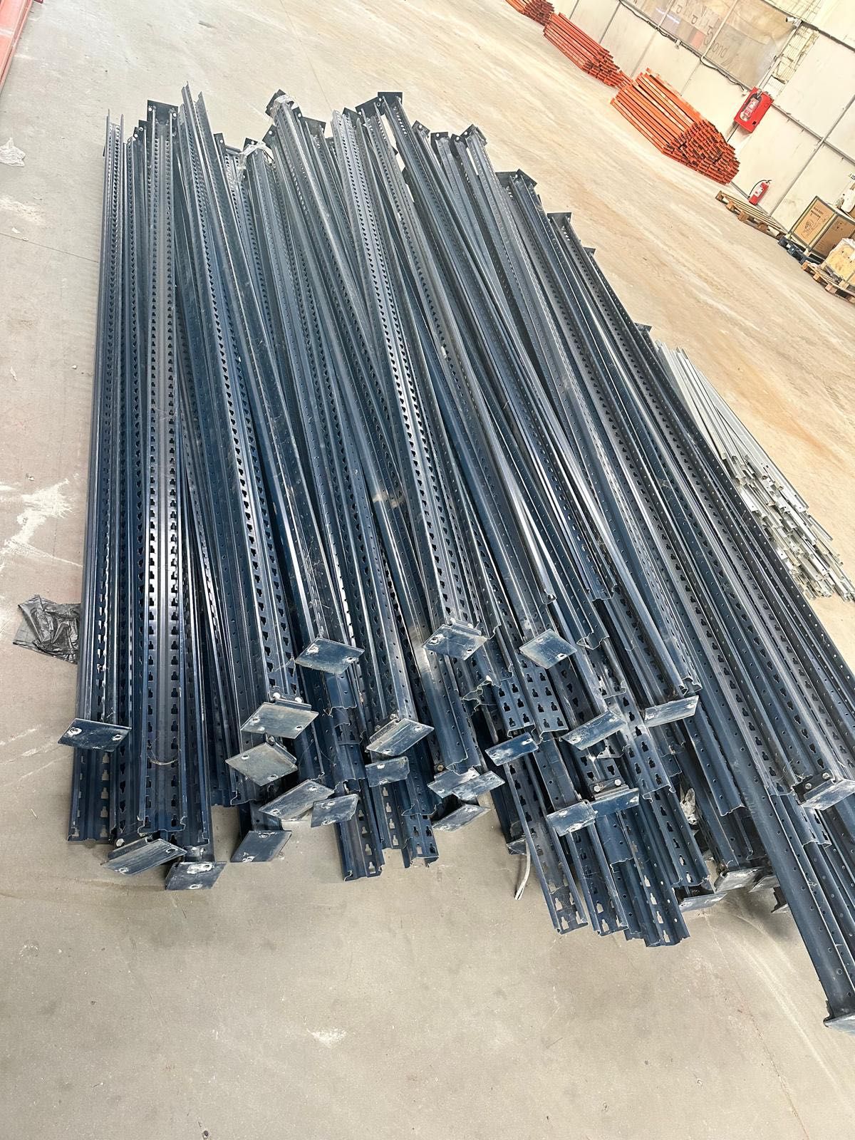 Rafturi Metalice Pentru Paleti - MECALUX Spania - Seccond Hand
