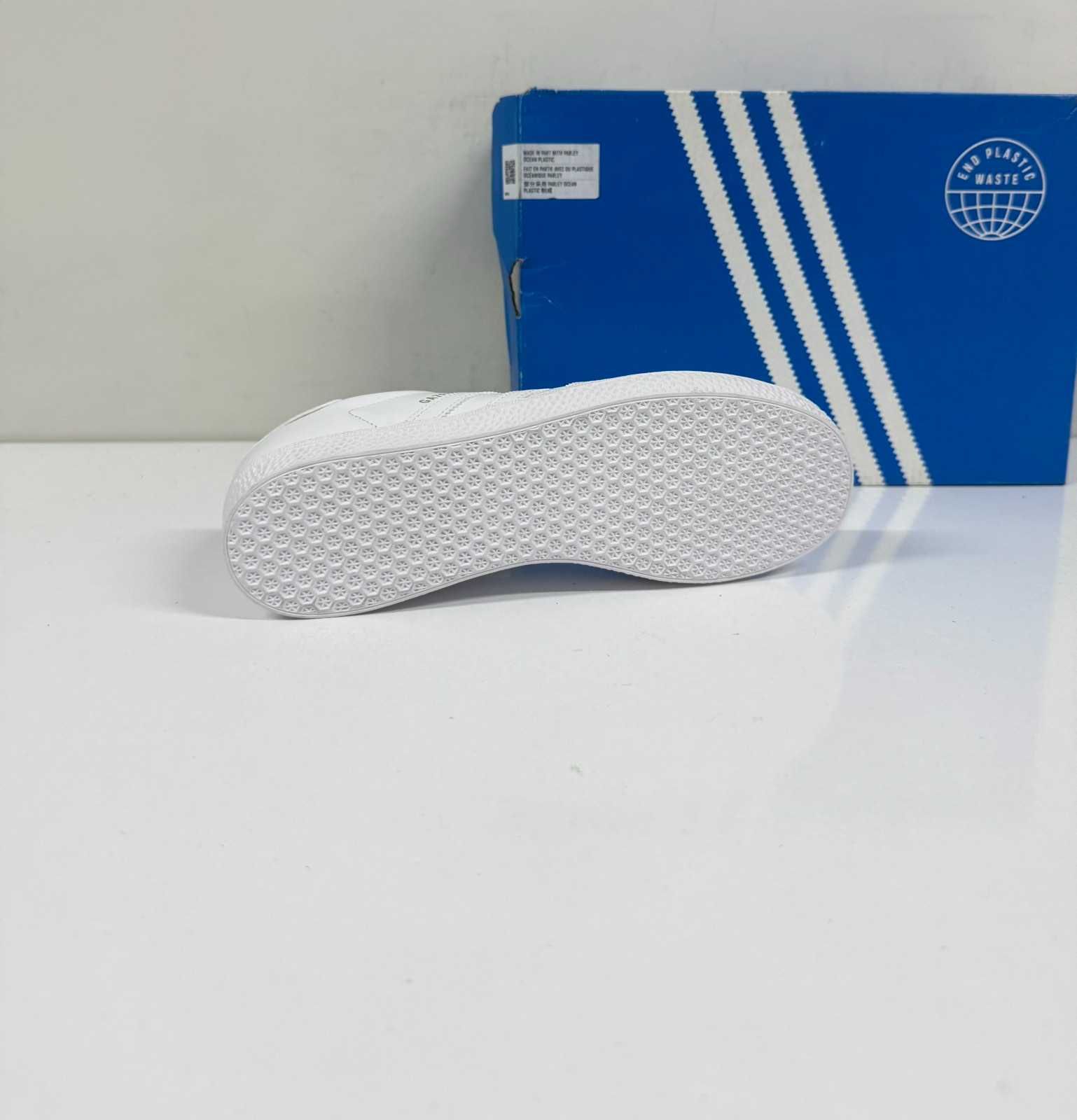 Adidas Gazelle White