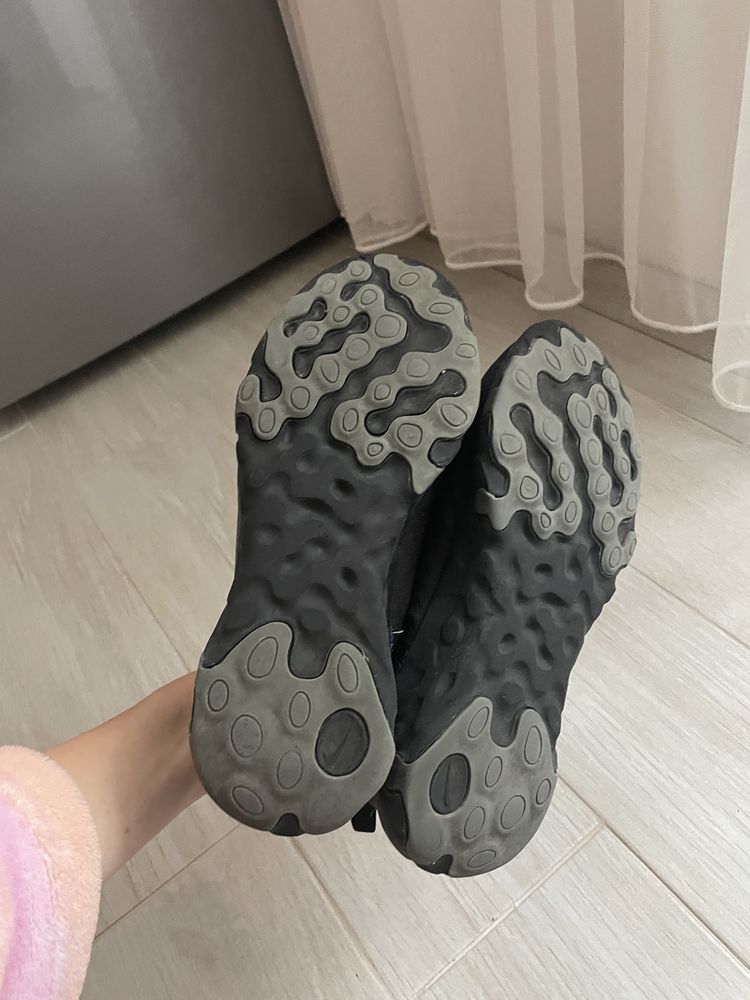 Дамски маратонки Nike