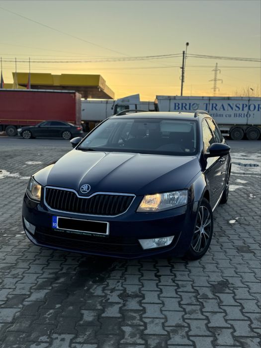 Vand Skoda III, 1.6 TDI 110 cp, impecabilă