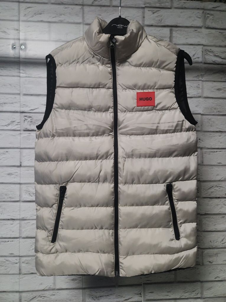Hugo Boss елек НАМАЛЕН