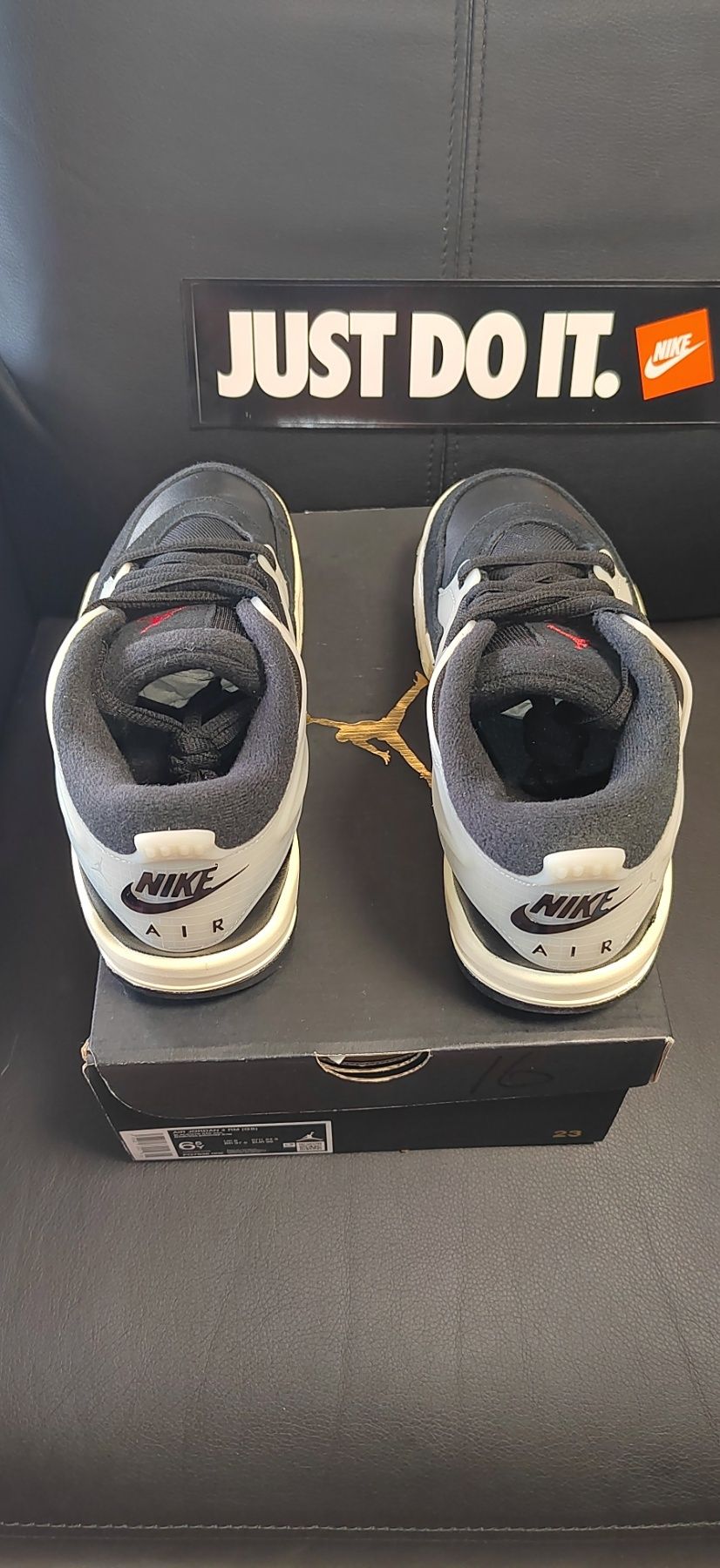 Nike Air Jordan 4 RM, номер 39