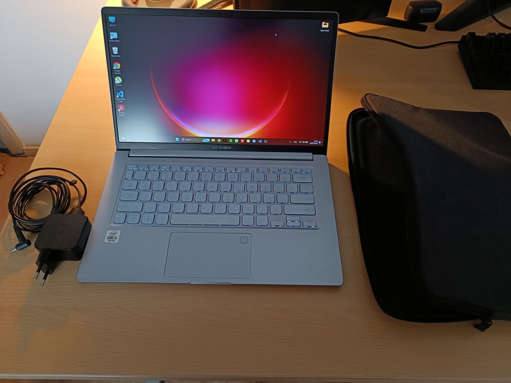 Laptop ASUS Vivobook X403ja