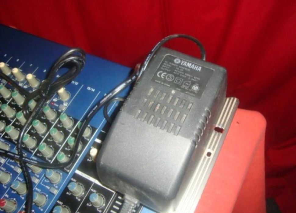 Mixer yamaha mg16/4 16 channel