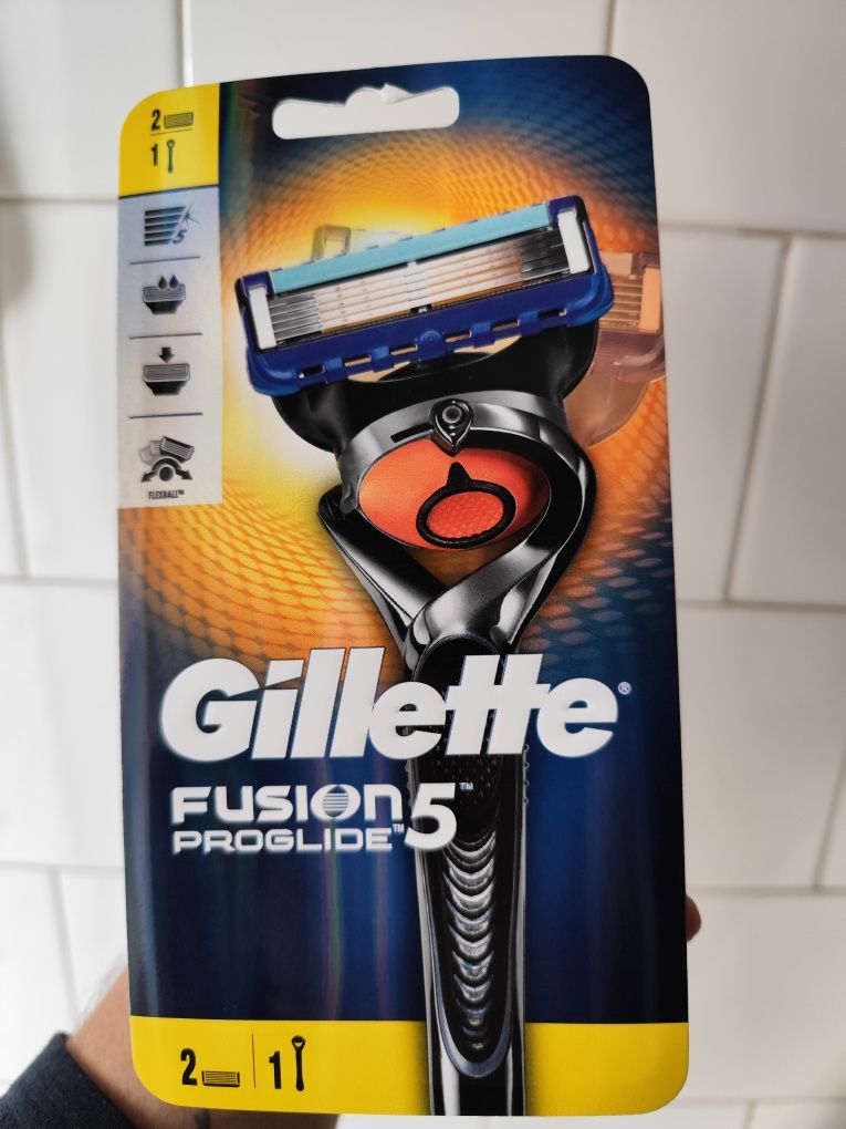 Gillette fusion 5
