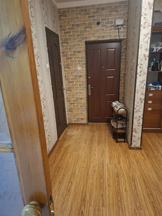 Продаётся 2 комнатная квартира карасу 1